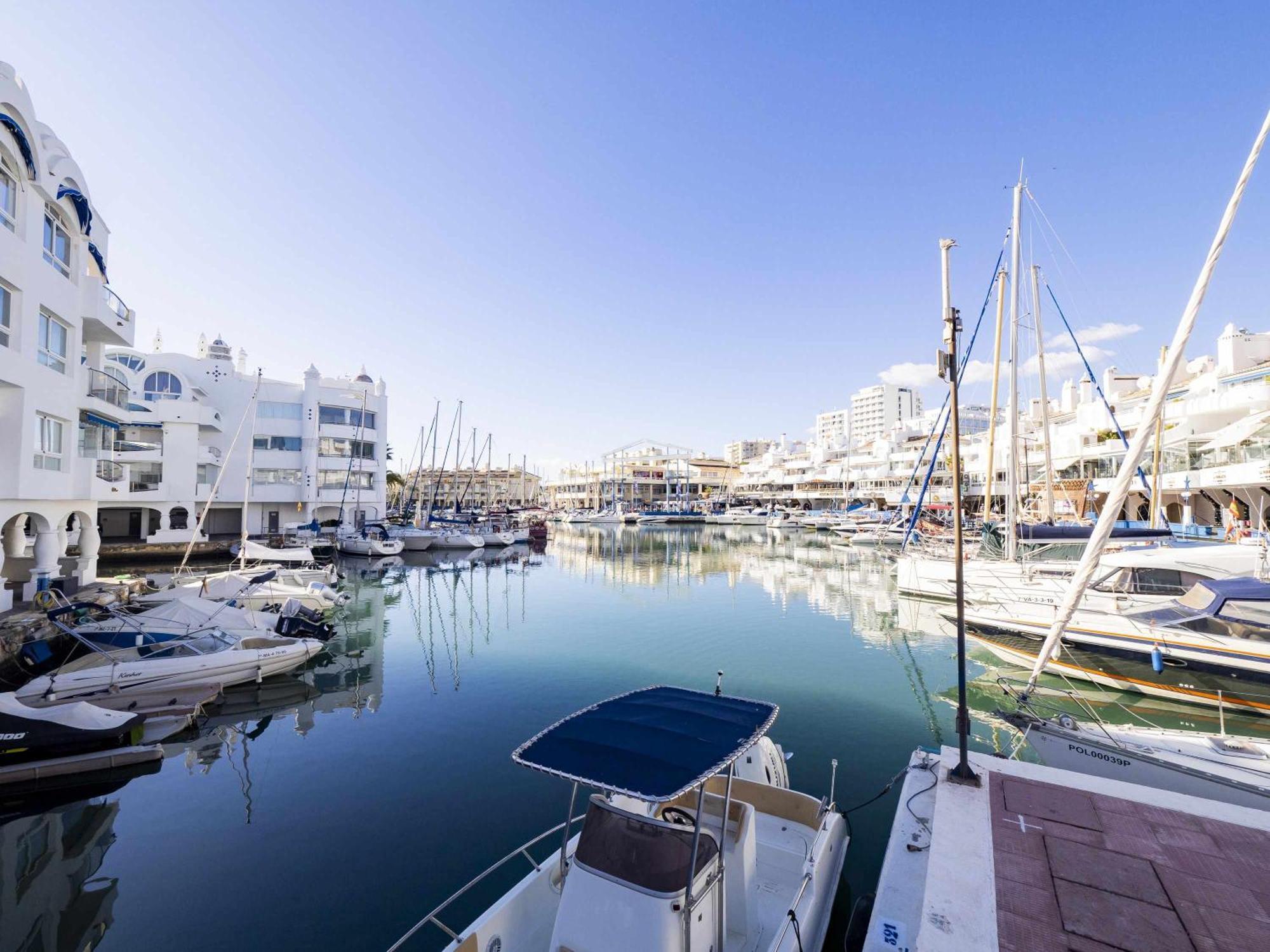 Mshome Puerto Marina Exclusive Benalmádena Exterior foto